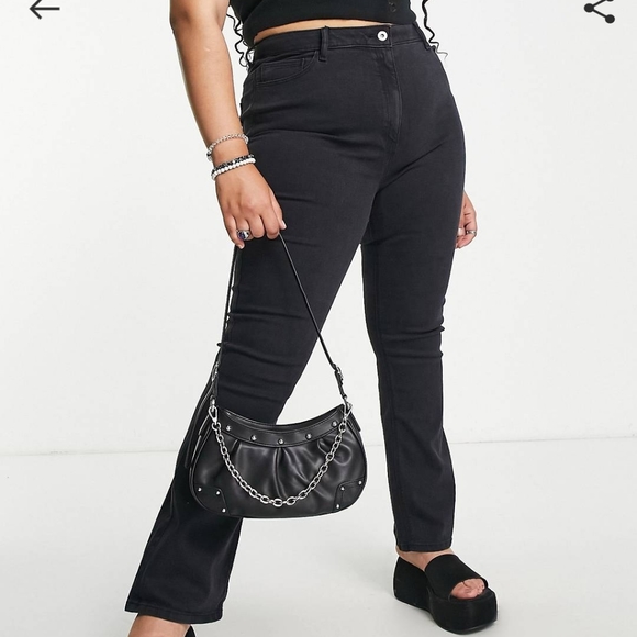 Flare Jeans - Picture 4 of 4